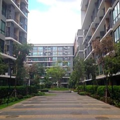 Отель Modern Loft Icondo @ Sukhumvit 103 Бангкок