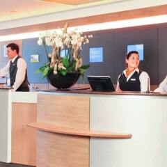 Отель Novotel Düsseldorf City West интерьер отеля фото 2