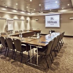 Отель Hilton Milan