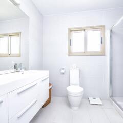 Отель Panorama Penthouse Кипр, Протарас - отзывы, цены и фото номеров - забронировать отель Panorama Penthouse онлайн ванная фото 2