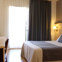 Отель Golden Port Salou & Spa комната для гостей фото 2