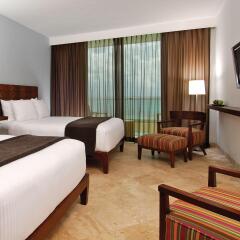 Отель Reflect Krystal Grand Cancun Улучшенный номер с разными типами кроватей