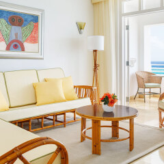 Отель Couples Tower Isle All Inclusive комната для гостей фото 3