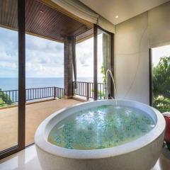 Отель Paresa Resort Phuket 5* Стандартный номер с разными типами кроватей фото 3