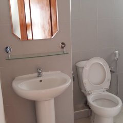 Un appartement de Standing sur la VDN in Dakar, Senegal from 56$, photos, reviews - zenhotels.com bathroom