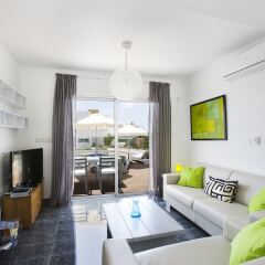 Отель Paradise Cove Luxurious Beach Villas комната для гостей фото 9