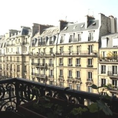 Апартаменты Private Apartment - Palais Royal балкон