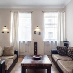 Гостиница Comfort Na Kolokolnoy в Санкт-Петербурге отзывы, цены и фото номеров - забронировать гостиницу Comfort Na Kolokolnoy онлайн Санкт-Петербург комната для гостей
