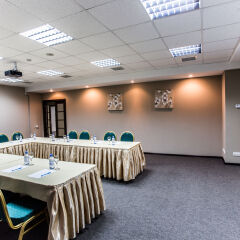 Гостиница Best Western Plus Atakent Park Алматы парковка