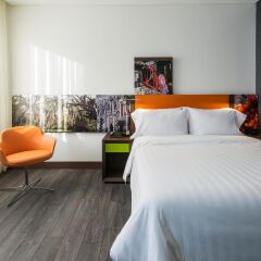 Отель Hampton by Hilton Cali комната для гостей фото 4