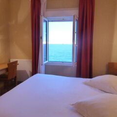 Hotel Kyriad Saint Malo Centre Plage In Saint Malo France