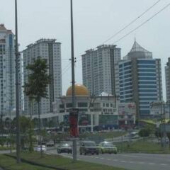 Отель 1 Borneo Tower B Service Condominiums спортивное сооружение
