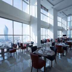 Отель Ramada Encore Kuwait Downtown питание фото 3
