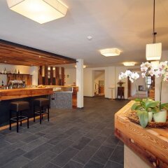 Отель Vitalhotel Rainer Монклассико гостиничный бар