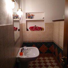 Отель Villa Strepitosa B&B Италия, Региональный парк Colli Euganei - отзывы, цены и фото номеров - забронировать отель Villa Strepitosa B&B онлайн ванная