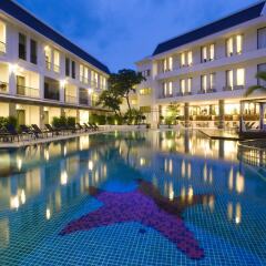 Отель Sawaddi Patong Resort & Spa спортивное сооружение