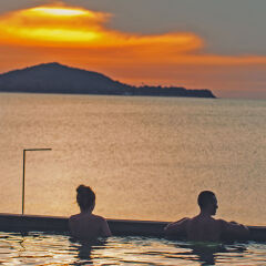 Отель Escape Beach Resort пляж фото 2