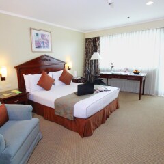 Отель Oxford Suites Makati Филиппины, Макати - отзывы, цены и фото номеров - забронировать отель Oxford Suites Makati онлайн комната для гостей фото 5