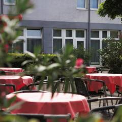 Отель ibis Styles Gelsenkirchen Германия, Гельзенкирхен - отзывы, цены и фото номеров - забронировать отель ibis Styles Gelsenkirchen онлайн питание