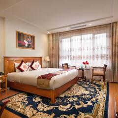 Отель Silk Queen Hotel Вьетнам, Ханой - отзывы, цены и фото номеров - забронировать отель Silk Queen Hotel онлайн комната для гостей фото 2