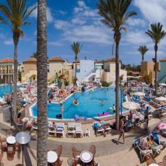 Отель Aparthotel Broncemar Beach бассейн фото 3