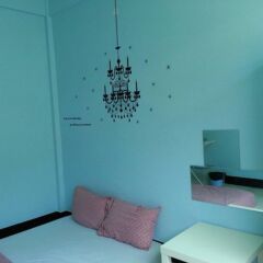 Baan Nampetch Hostel комната для гостей