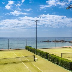 Отель Santa Marta Испания, Льорет-де-Мар - 2 отзыва об отеле, цены и фото номеров - забронировать отель Santa Marta онлайн спортивное сооружение