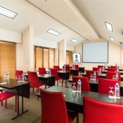 Отель Best Western Kuta Beach