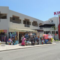 Отель Kiss - Apartamentos Turísticos фото 3