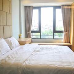 Отель UrHome ApartHotel Ханой