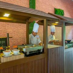 Отель Patong Bay Hill Resort питание