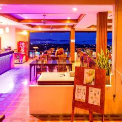 Отель The View Rawada Resort & Spa питание