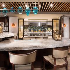 Отель New York Hilton Midtown гостиничный бар фото 2