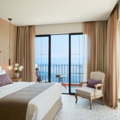 Отель MarBella Nido Suite Hotel & Villas - Adults Only Греция, Агиос Иоаннис Перистерон - отзывы, цены и фото номеров - забронировать отель MarBella Nido Suite Hotel & Villas - Adults Only онлайн комната для гостей