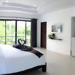Апартаменты The Seashore Kamala Service Apartment комната для гостей фото 3