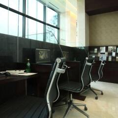 Lotte City Hotel Gimpo Airport фитнесс-зал фото 4