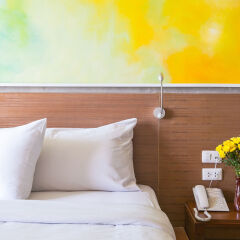 B2 Sea View Pattaya Boutique & Budget Hotel с домашними животными