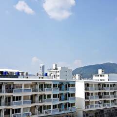 Green Harbor Hotel & Service Apartment балкон