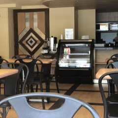 Отель Ibeurohotel Expo Мексика, Гвадалахара - отзывы, цены и фото номеров - забронировать отель Ibeurohotel Expo онлайн питание фото 2