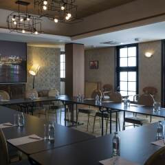 Отель Mercure Belgrade Excelsior