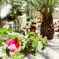 Отель Albergo Otel Cesme Чешме