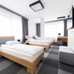 WAW Hotel Airport Okęcie in Warsaw, Poland from 75$, photos, reviews - zenhotels.com guestroom