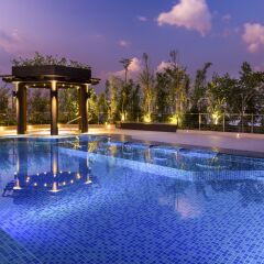 Belmont Hotel Manila бассейн