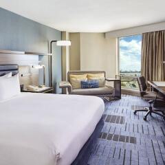 Отель Hilton Newark Airport США, Элизабет - отзывы, цены и фото номеров - забронировать отель Hilton Newark Airport онлайн комната для гостей фото 5