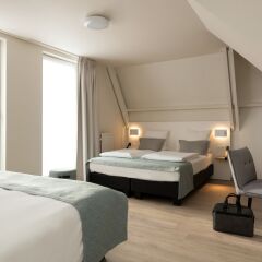 Отель Martins Brugge комната для гостей фото 12