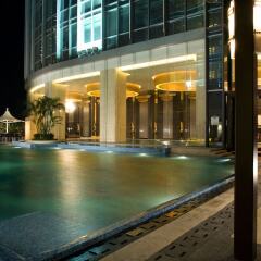 Отель The Westin Guangzhou Гуанчжоу бассейн фото 2