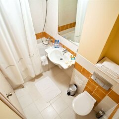 Ramada Donetsk Hotel ванная фото 2