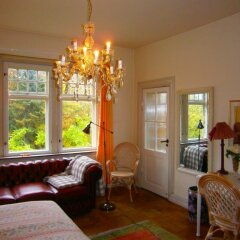 Отель Casa Corner Bed & Breakfast Дания, Алборг - отзывы, цены и фото номеров - забронировать отель Casa Corner Bed & Breakfast онлайн комната для гостей фото 2
