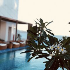 HAIAN Beach Hotel & Spa бассейн фото 3