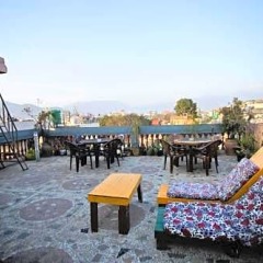 Отель Pomelo House Непал, Катманду - отзывы, цены и фото номеров - забронировать отель Pomelo House онлайн приотельная территория фото 2